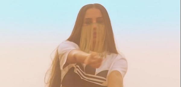  Major Lazer - Sua Cara Feat. Anitta & Pabllo Vittar  (Official Music Video)
